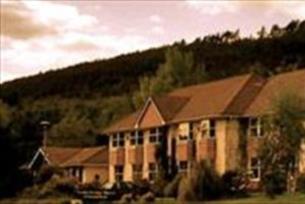 Cedar Lodge Hotel And Restaurant